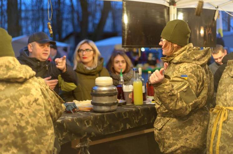 Киевские патрульные издевались над волонтерами ООС